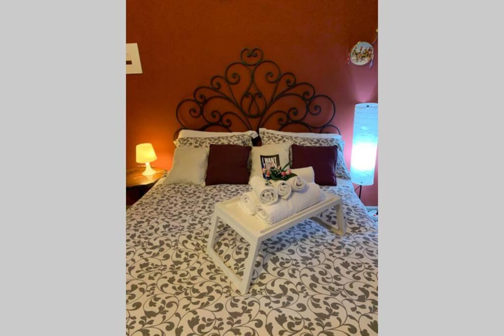 "Little Sicilian Home"-Room With A Private Bathroom & Kitchen -Fridge - And Shared A Beautiful Terrace On Hostel Taormina Center ภายนอก รูปภาพ