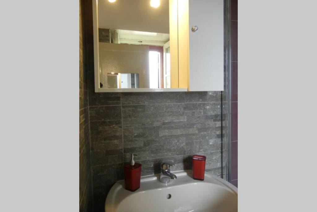 "Little Sicilian Home"-Room With A Private Bathroom & Kitchen -Fridge - And Shared A Beautiful Terrace On Hostel Taormina Center ภายนอก รูปภาพ