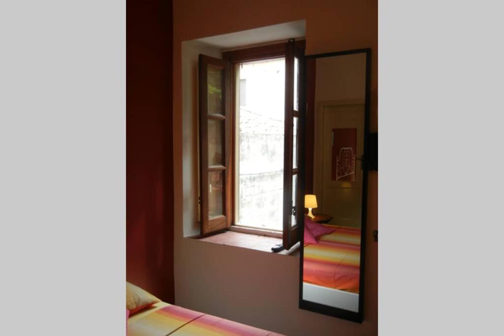 "Little Sicilian Home"-Room With A Private Bathroom & Kitchen -Fridge - And Shared A Beautiful Terrace On Hostel Taormina Center ภายนอก รูปภาพ