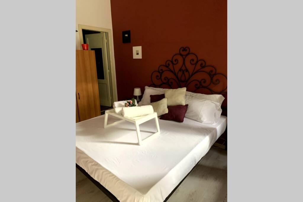 "Little Sicilian Home"-Room With A Private Bathroom & Kitchen -Fridge - And Shared A Beautiful Terrace On Hostel Taormina Center ภายนอก รูปภาพ